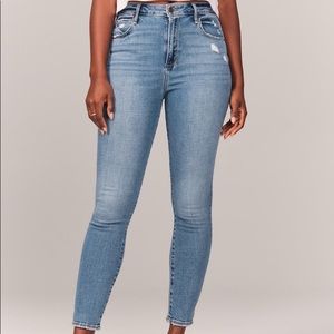 Abercrombie curve love skinny jeans